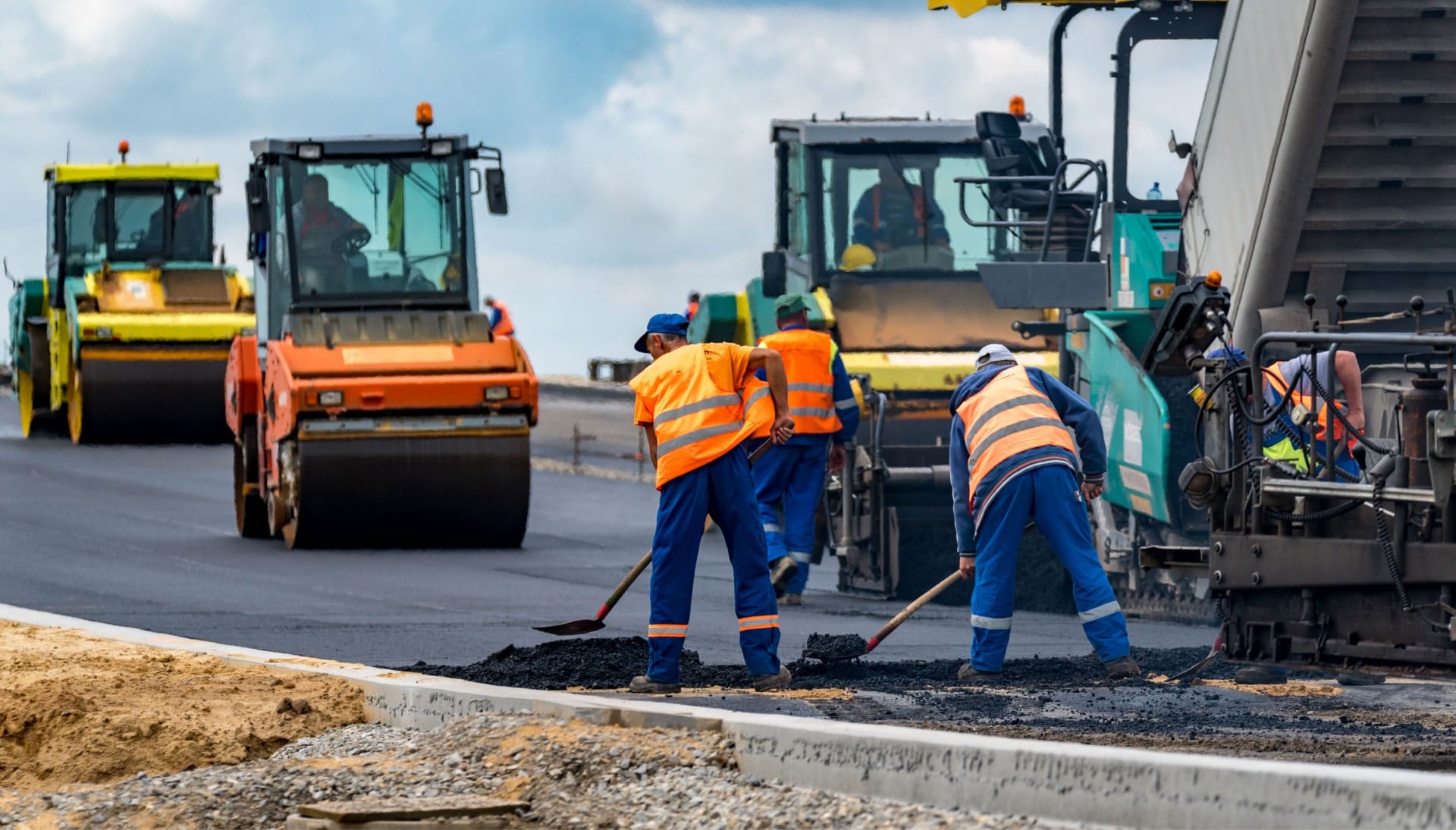 Reliable asphalt construction services in Fort Worth, TX for various projects.